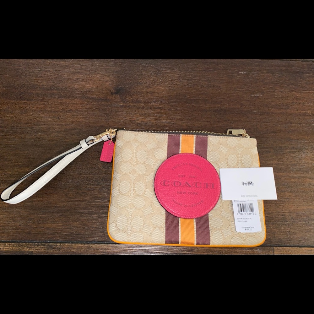 COACH MEDIUM WRISTLET